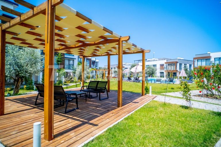 Вилла или дом в Кирения, Северный Кипр с бассейном: купить недвижимость в Турции - 85787