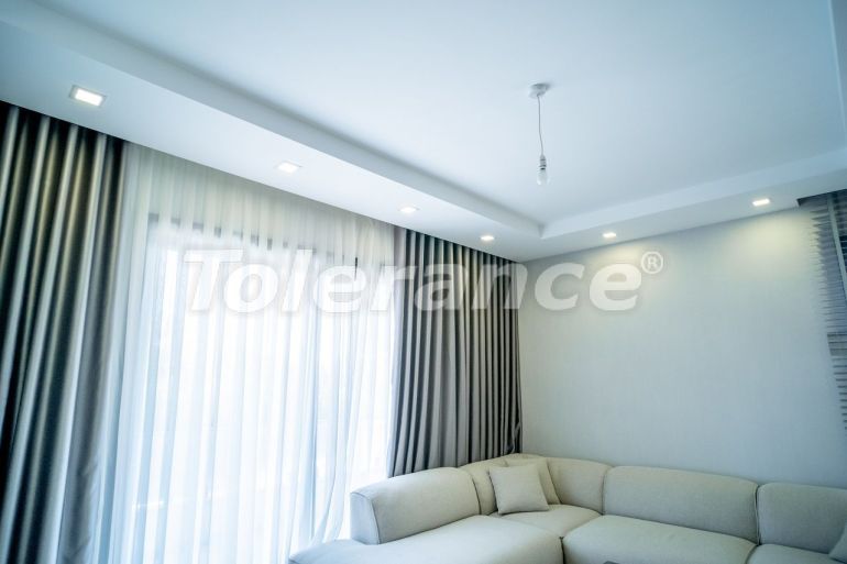 Вилла или дом в Кирения, Северный Кипр с бассейном: купить недвижимость в Турции - 85794