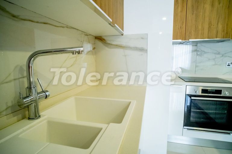 Вилла или дом в Кирения, Северный Кипр с бассейном: купить недвижимость в Турции - 85801