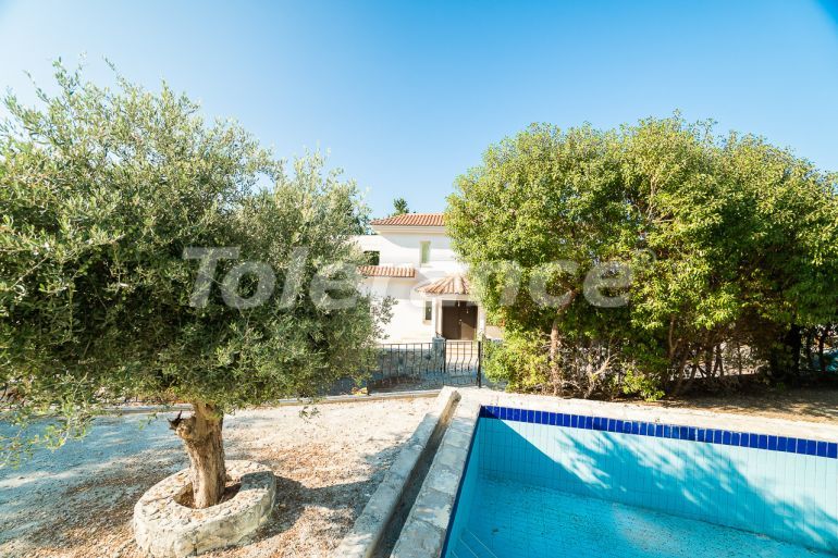 Вилла или дом от застройщика в Кирения, Северный Кипр вид на море с бассейном в рассрочку: купить недвижимость в Турции - 86050