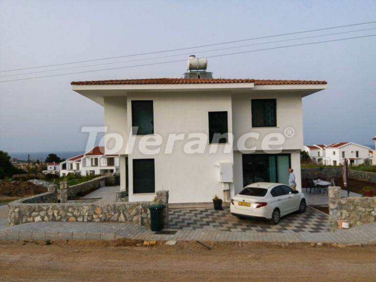 Вилла или дом от застройщика в Кирения, Северный Кипр вид на море: купить недвижимость в Турции - 86866