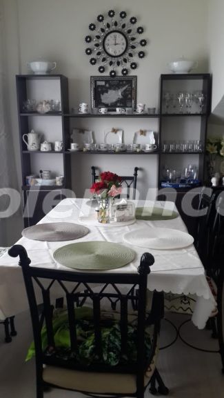 Вилла или дом в Кирения, Северный Кипр с бассейном: купить недвижимость в Турции - 87094