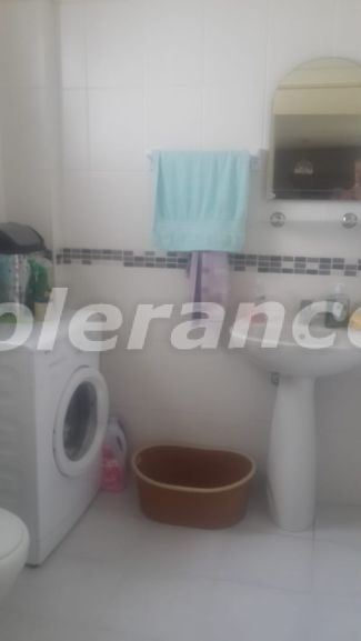 Вилла или дом в Кирения, Северный Кипр с бассейном: купить недвижимость в Турции - 87104