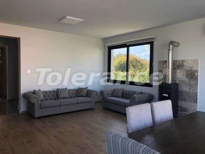 Вилла или дом в Кирения, Северный Кипр вид на море с бассейном: купить недвижимость в Турции - 87389