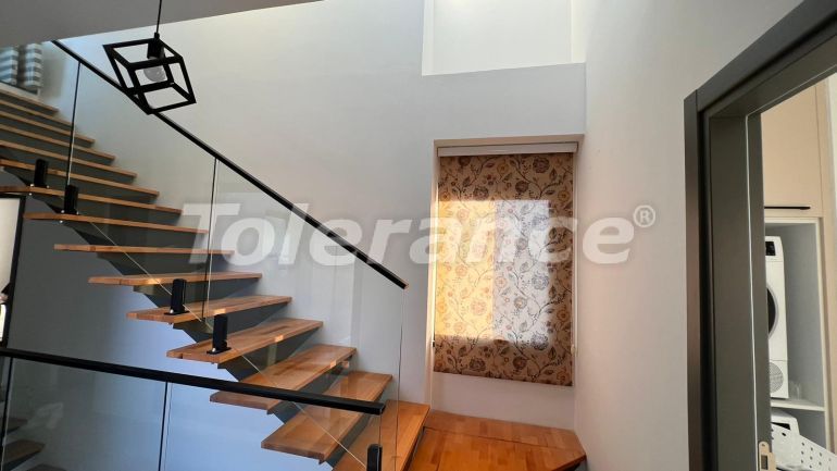 Вилла или дом в Кирения, Северный Кипр вид на море: купить недвижимость в Турции - 87707