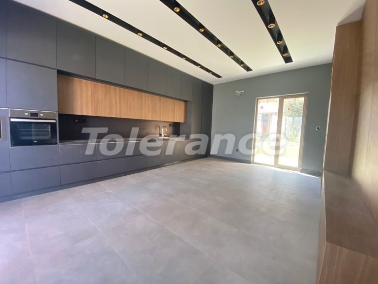 Вилла или дом от застройщика в Кирения, Северный Кипр вид на море в рассрочку: купить недвижимость в Турции - 87816