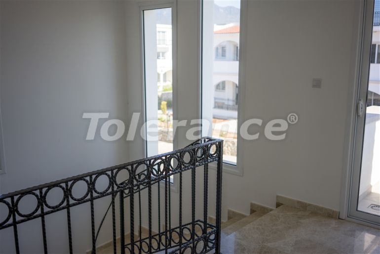 Вилла или дом от застройщика в Кирения, Северный Кипр вид на море с бассейном: купить недвижимость в Турции - 90577