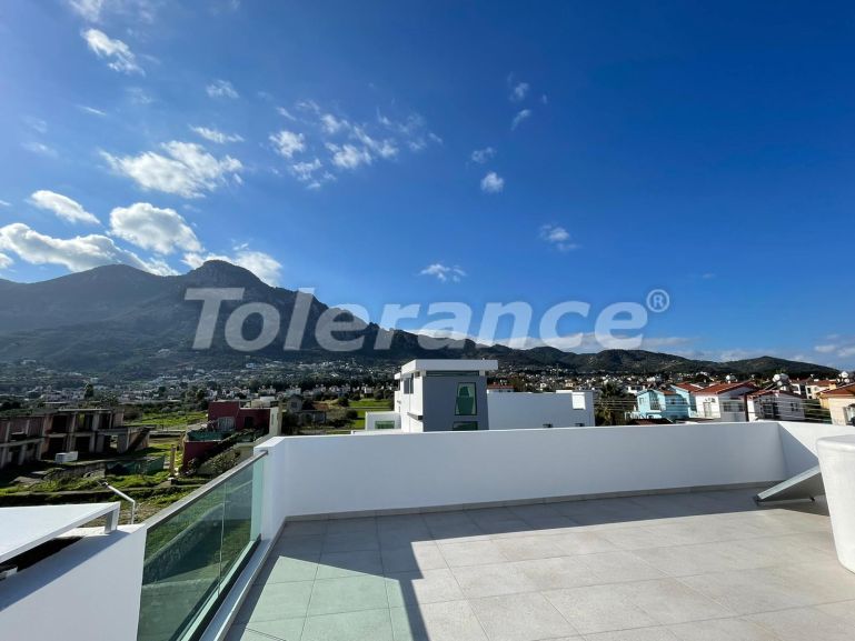 Вилла или дом от застройщика в Кирения, Северный Кипр вид на море с бассейном: купить недвижимость в Турции - 90764