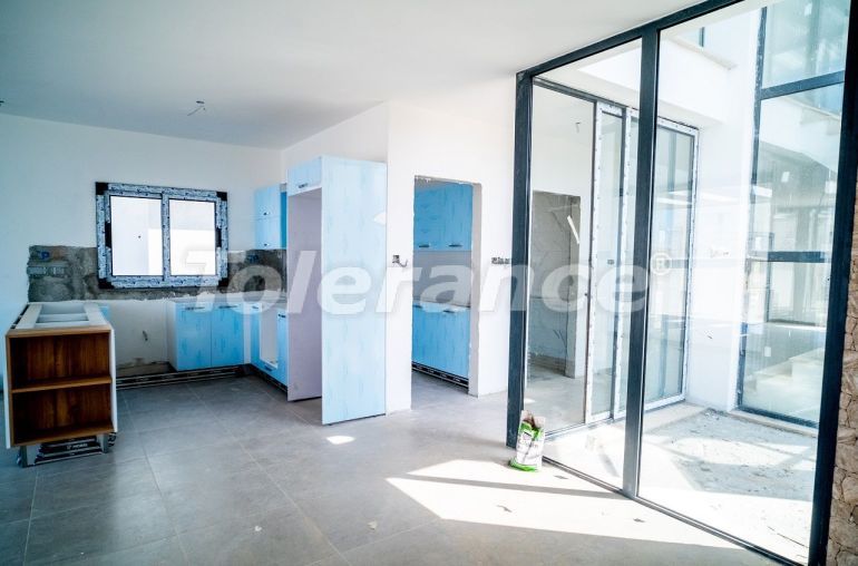 Вилла или дом от застройщика в Кирения, Северный Кипр вид на море с бассейном: купить недвижимость в Турции - 91042