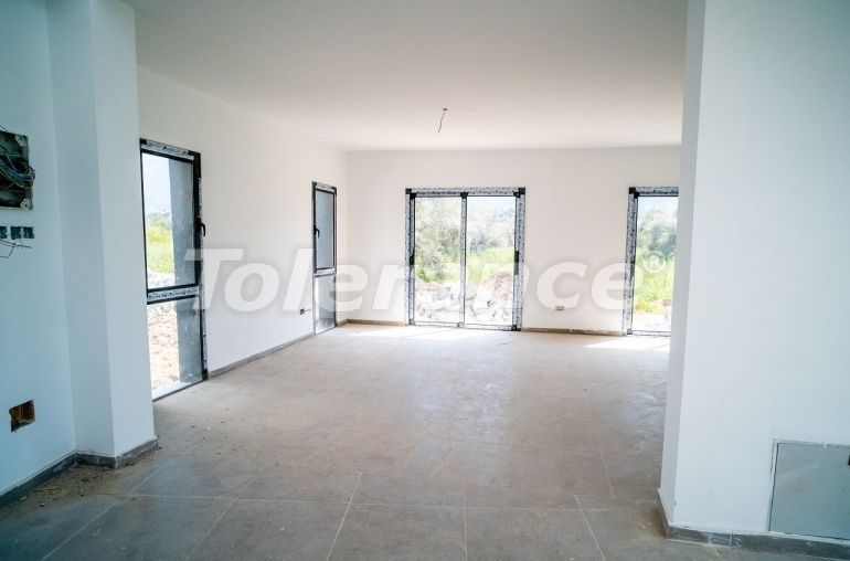 Вилла или дом от застройщика в Кирения, Северный Кипр вид на море с бассейном: купить недвижимость в Турции - 91050