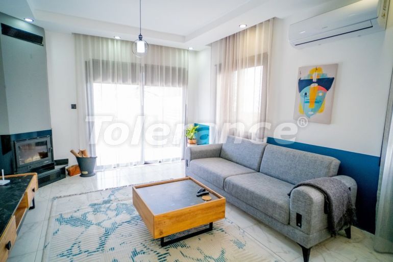 Вилла или дом в Кирения, Северный Кипр: купить недвижимость в Турции - 91466