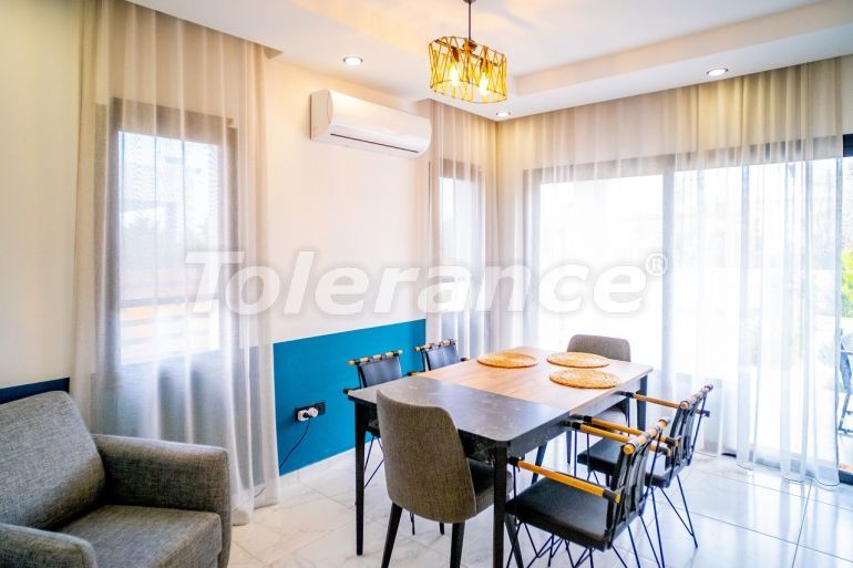 Вилла или дом в Кирения, Северный Кипр: купить недвижимость в Турции - 91476