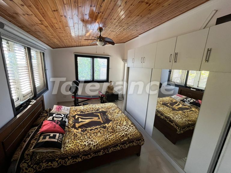 Вилла или дом в Кирения, Северный Кипр вид на море с бассейном: купить недвижимость в Турции - 91634