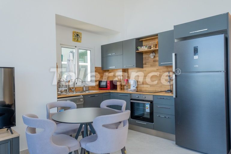 Вилла или дом в Кирения, Северный Кипр: купить недвижимость в Турции - 91714