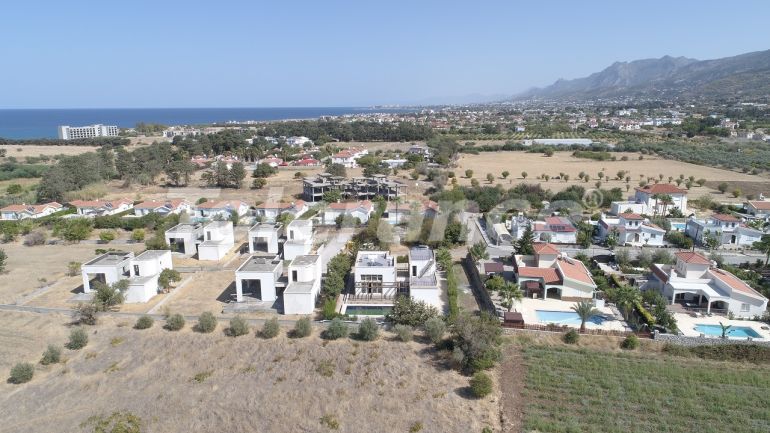 Вилла или дом от застройщика в Кирения, Северный Кипр с бассейном: купить недвижимость в Турции - 93347