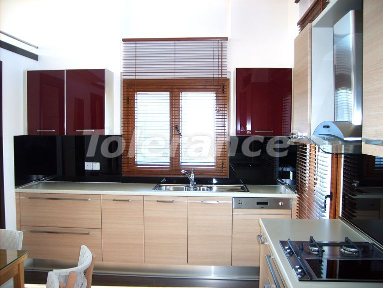 Вилла или дом от застройщика в Кирения, Северный Кипр с бассейном: купить недвижимость в Турции - 93376