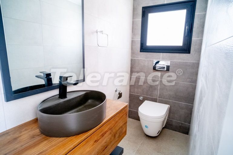 Вилла или дом в Кирения, Северный Кипр: купить недвижимость в Турции - 94236