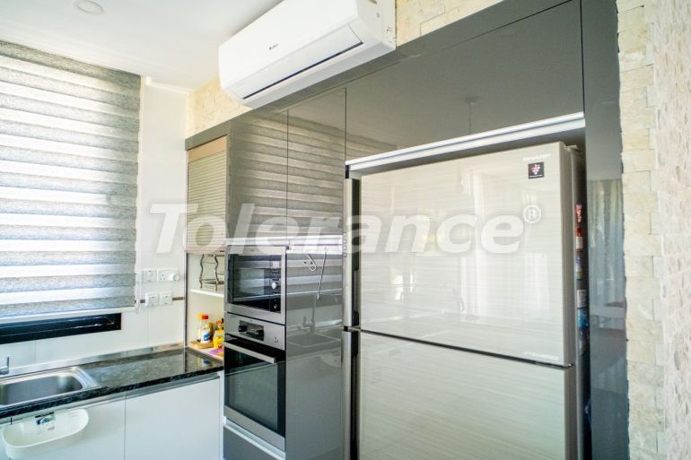 Вилла или дом в Кирения, Северный Кипр: купить недвижимость в Турции - 94378