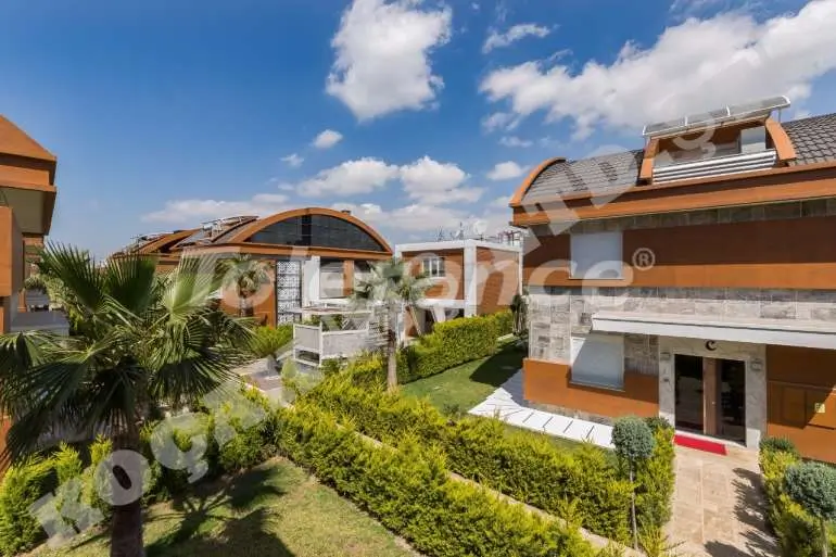 Вилла или дом от застройщика в Лара, Анталия с бассейном: купить недвижимость в Турции - 11216