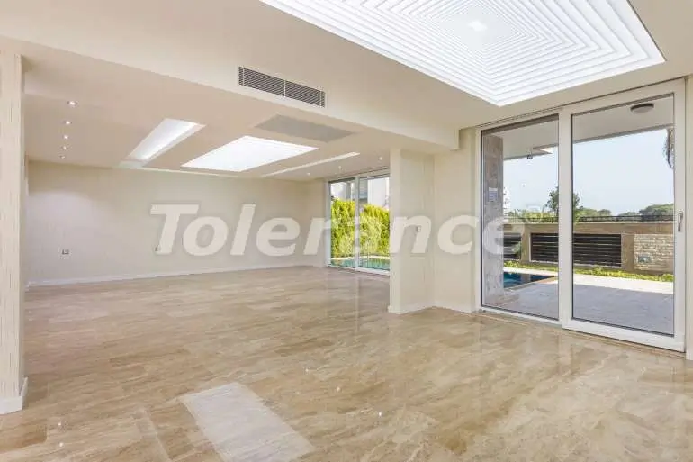 Вилла или дом от застройщика в Лара, Анталия с бассейном: купить недвижимость в Турции - 11218