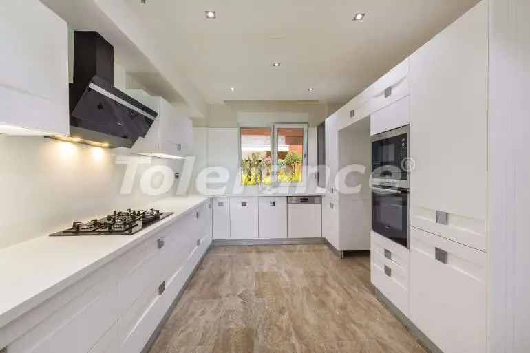 Вилла или дом от застройщика в Лара, Анталия с бассейном: купить недвижимость в Турции - 11261