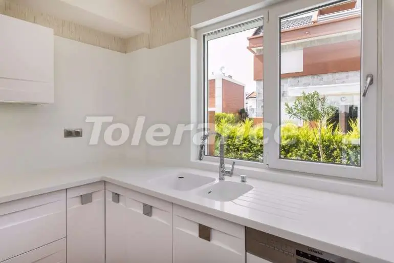 Вилла или дом от застройщика в Лара, Анталия с бассейном: купить недвижимость в Турции - 11263