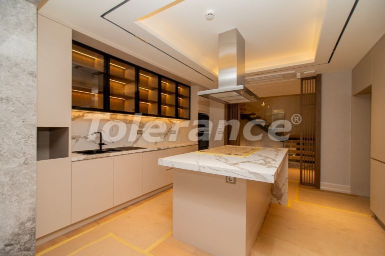 Вилла или дом от застройщика в Лара, Анталия с бассейном: купить недвижимость в Турции - 134908