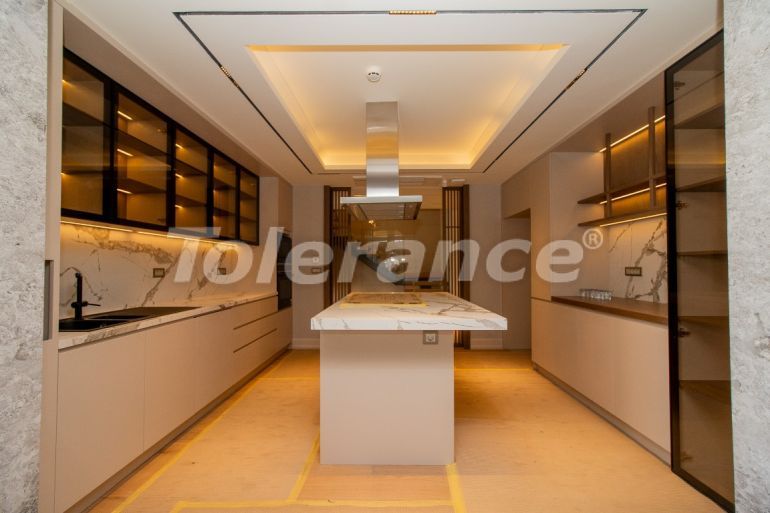 Вилла или дом от застройщика в Лара, Анталия с бассейном: купить недвижимость в Турции - 134909