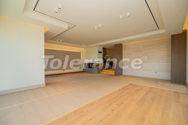 Вилла или дом от застройщика в Лара, Анталия с бассейном: купить недвижимость в Турции - 134913