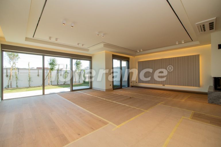 Вилла или дом от застройщика в Лара, Анталия с бассейном: купить недвижимость в Турции - 134914