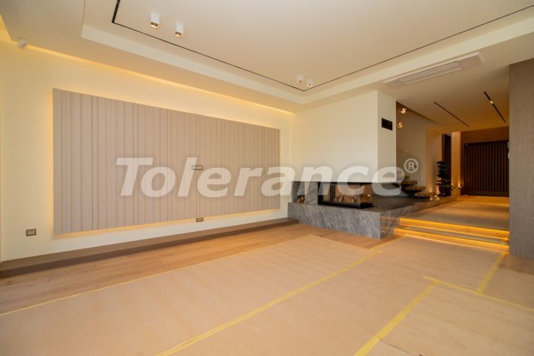 Вилла или дом от застройщика в Лара, Анталия с бассейном: купить недвижимость в Турции - 134916