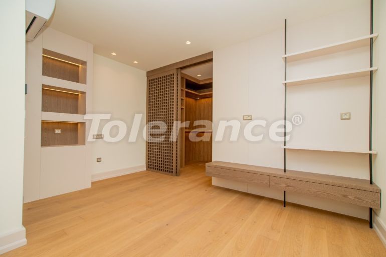 Вилла или дом от застройщика в Лара, Анталия с бассейном: купить недвижимость в Турции - 134924