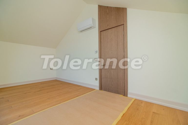 Вилла или дом от застройщика в Лара, Анталия с бассейном: купить недвижимость в Турции - 134937