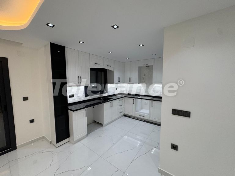 Вилла или дом от застройщика в Мерсине: купить недвижимость в Турции - 136220