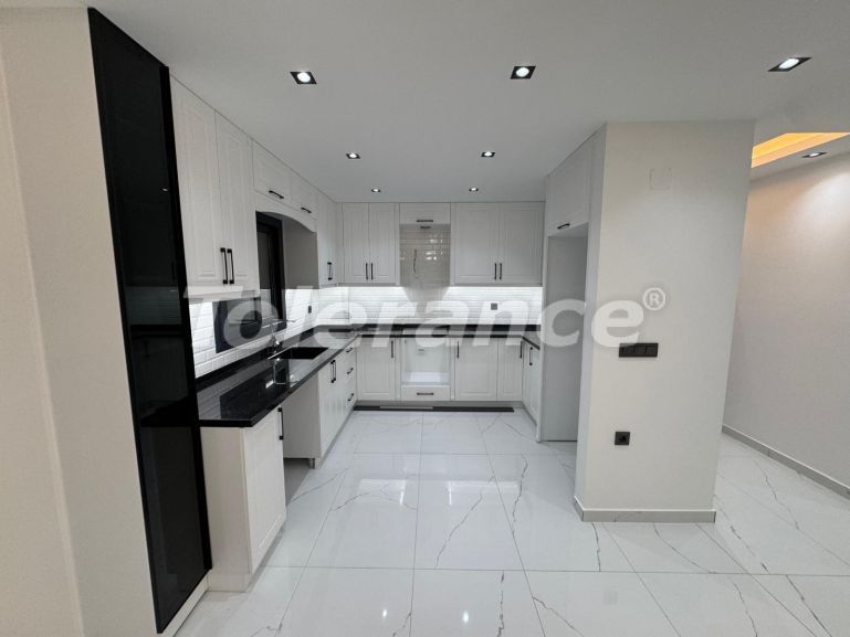 Вилла или дом от застройщика в Мерсине: купить недвижимость в Турции - 136226