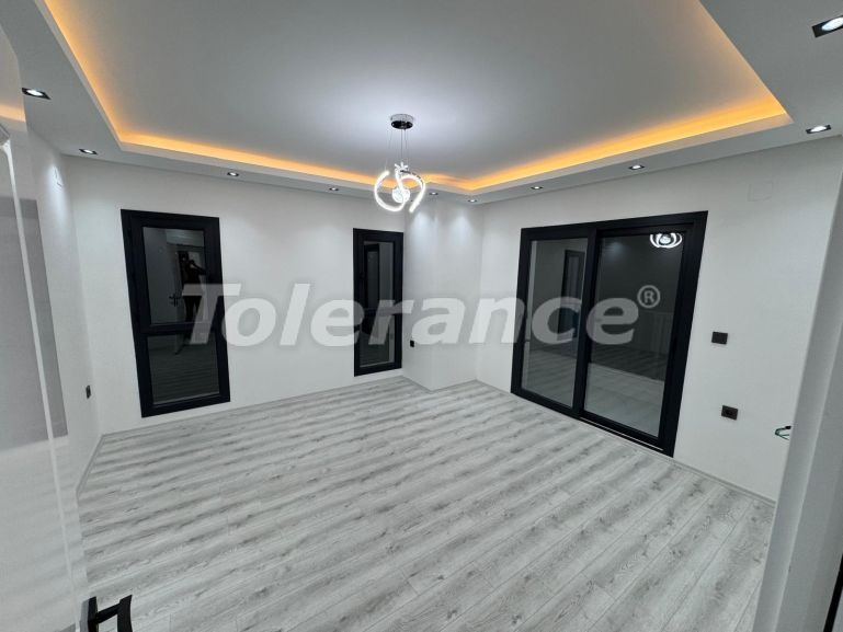 Вилла или дом от застройщика в Мерсине: купить недвижимость в Турции - 136229