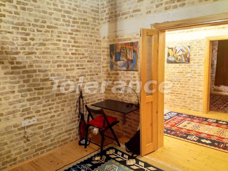 Вилла или дом в Муратпаша, Анталия: купить недвижимость в Турции - 81325