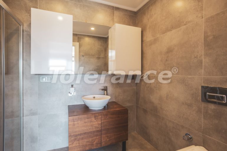 Вилла или дом в Олюдениз, Фетхие с бассейном: купить недвижимость в Турции - 70449