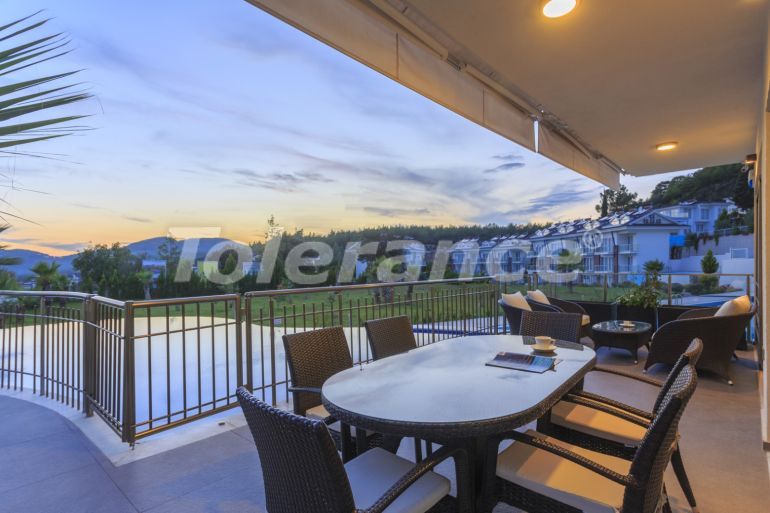 Вилла или дом в Олюдениз, Фетхие с бассейном: купить недвижимость в Турции - 70458