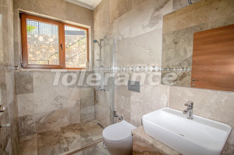 Вилла или дом в Оваджик, Фетхие с бассейном: купить недвижимость в Турции - 70060