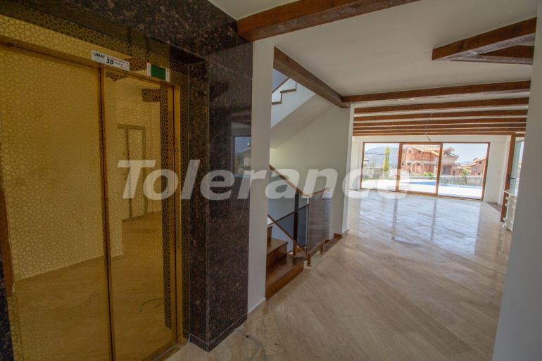 Вилла или дом в Оваджик, Фетхие с бассейном: купить недвижимость в Турции - 70061