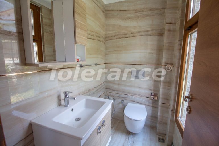 Вилла или дом в Оваджик, Фетхие с бассейном: купить недвижимость в Турции - 70081