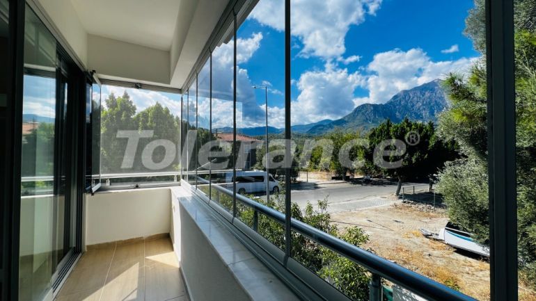 Вилла или дом в Текирова, Кемер с бассейном: купить недвижимость в Турции - 136436